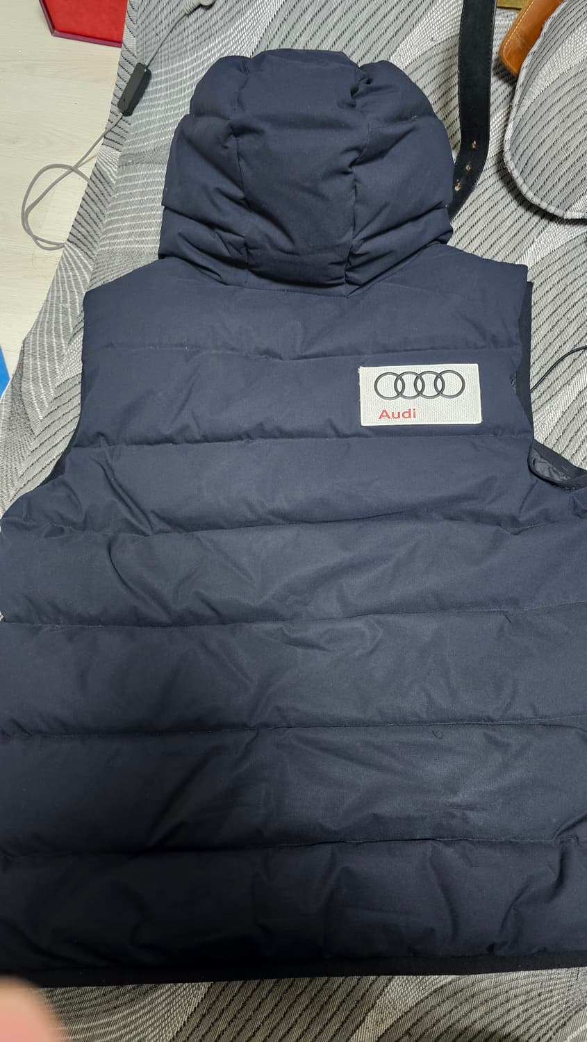 데상트 패딩조끼100호  상품이미지5