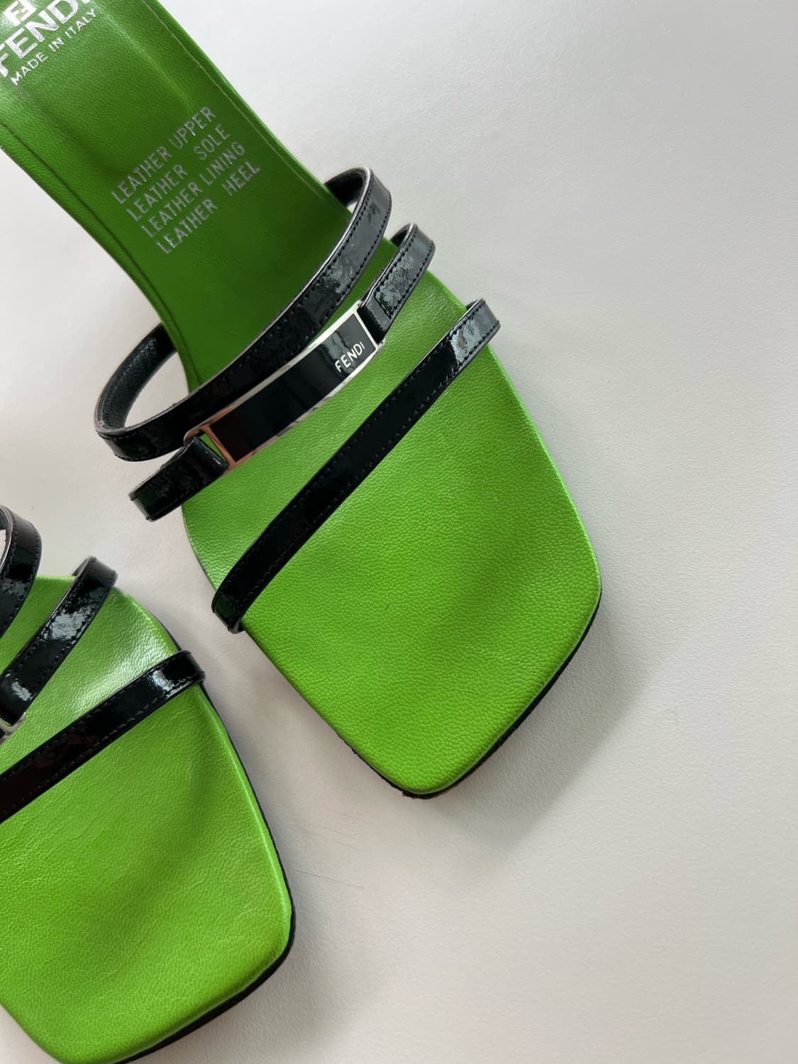 펜디 샌들 상품이미지2