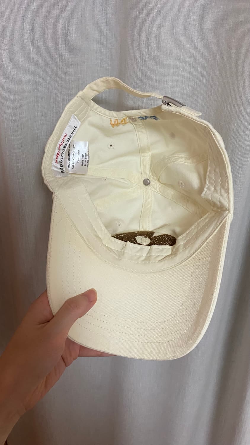 더뮤지엄비지터 Bookle flower ballcap (Ivory) 상품이미지4