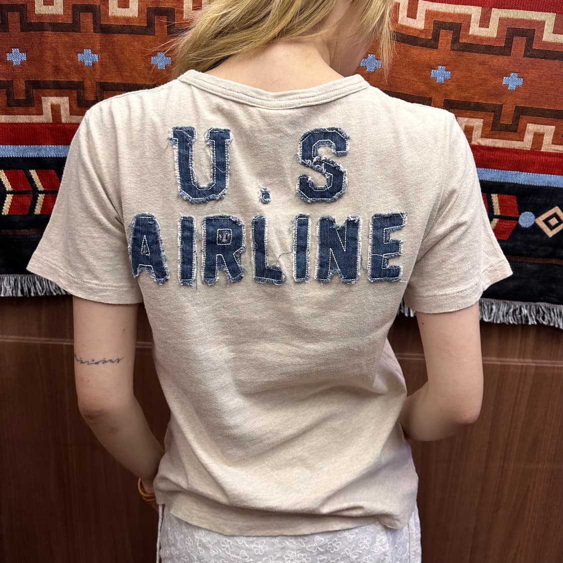 Beige Denim Patch Detail T-Shirt  상품이미지3