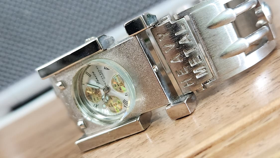 # 빈티지 레어 헤비메탈 복고풍 시계 급처 상품이미지8