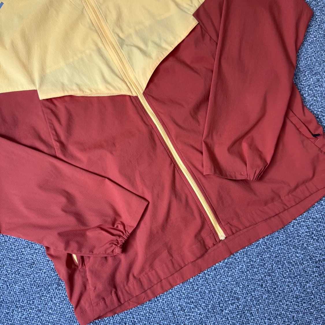 나이키 런닝 윈드블레이커 상품이미지3