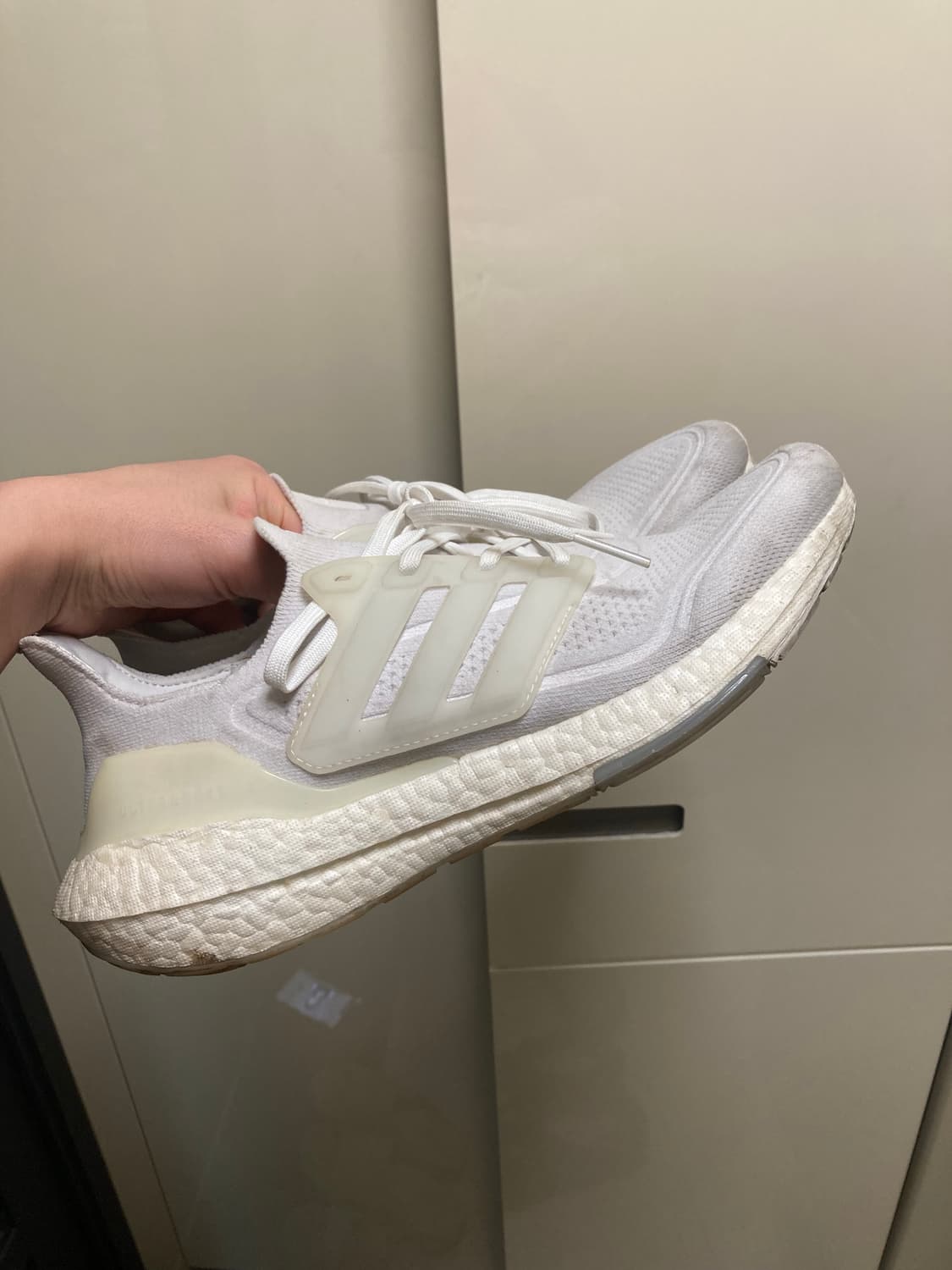 아디다스 울트라부스트 상품이미지1