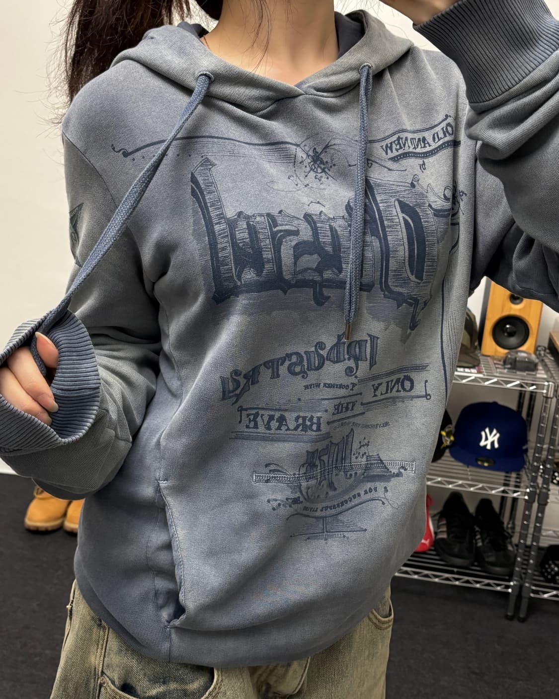 디젤 00s 그런지 그래픽 워싱 후드티 상품이미지3