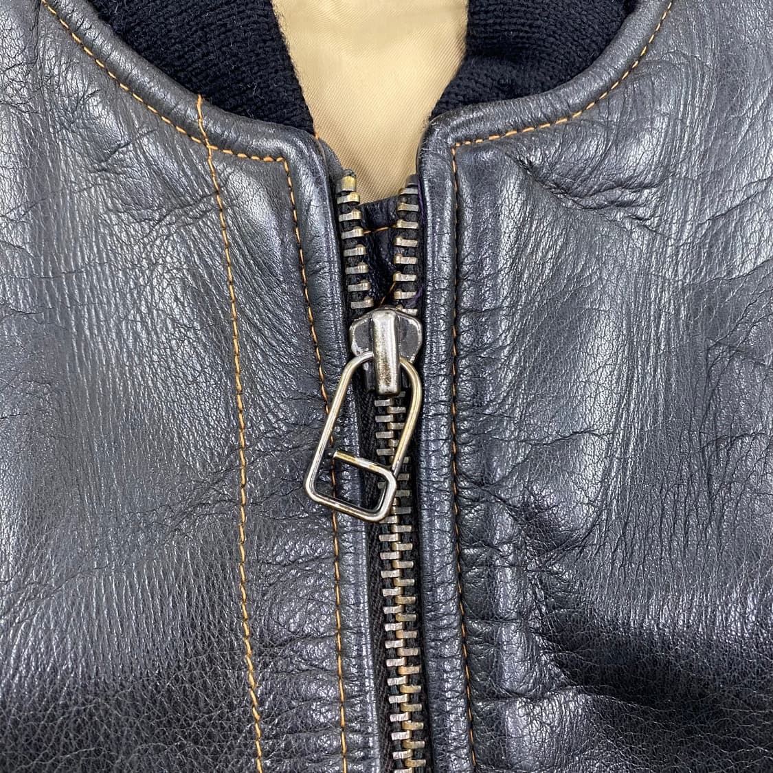  마르조 빈티지 소가죽 레더 플라이트 A-2 봄버 자켓 (100)  ﻿ 상품이미지8