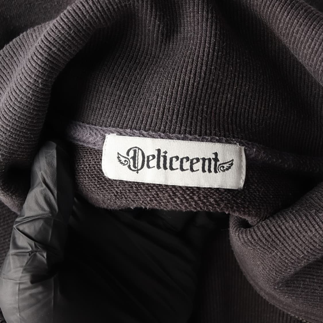 델리센트 자수 로고 하프집업 맨투맨 F 상품이미지5