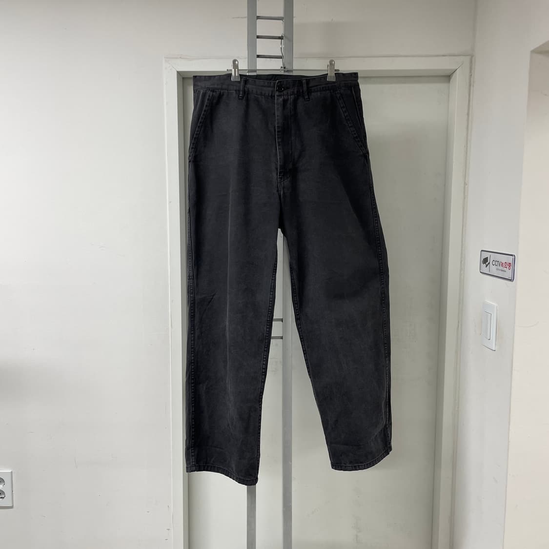 단톤 흑청 데님 워크 팬츠 42 상품이미지5