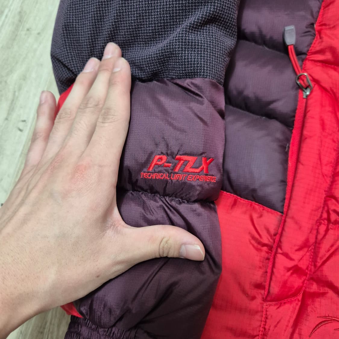 프로월드컵 테크니컬 구스다운 700 후드 패딩 점퍼  상품이미지4