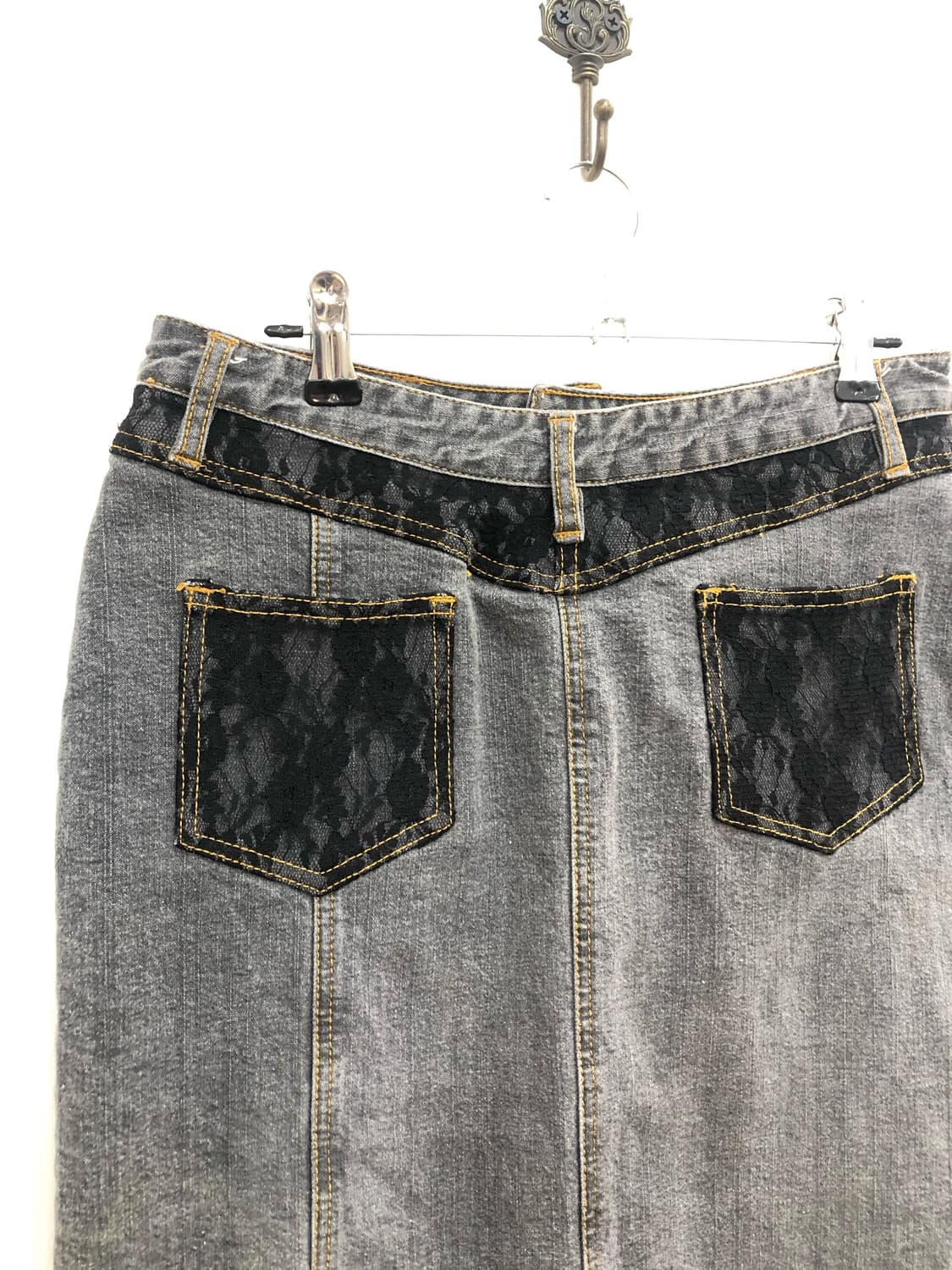 black lace&eyelet gray denim midi skirt 상품이미지5