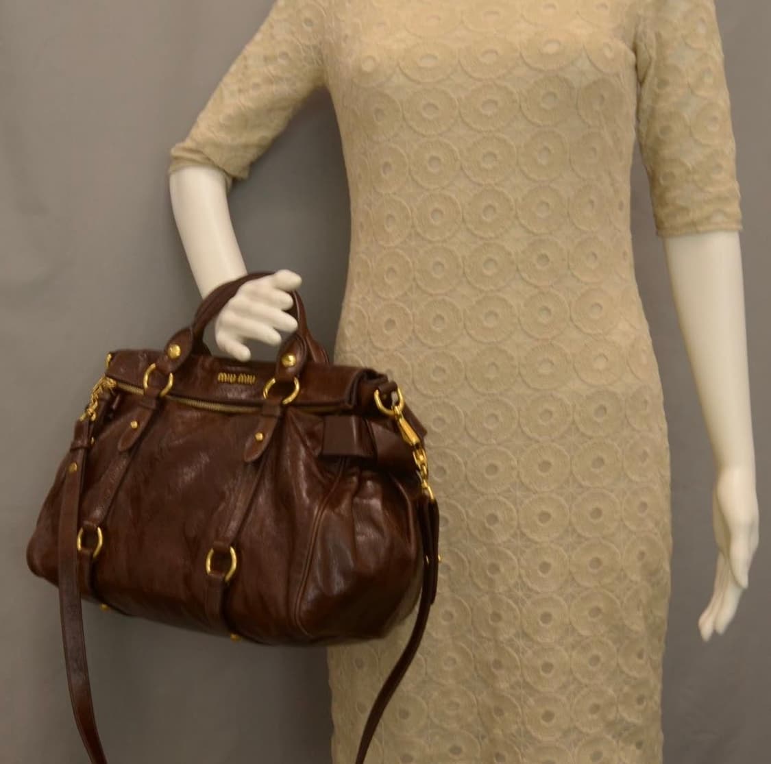 미우미우 비텔로 럭스 보우 사첼백 토트백 크로스백 상품이미지9