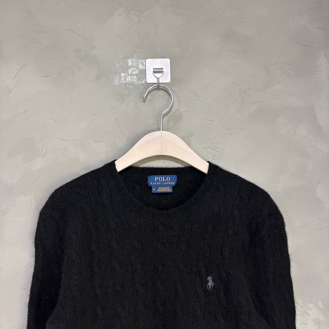 폴로 랄프로렌 울 캐시미어 꽈배기 니트 블랙 상품이미지2