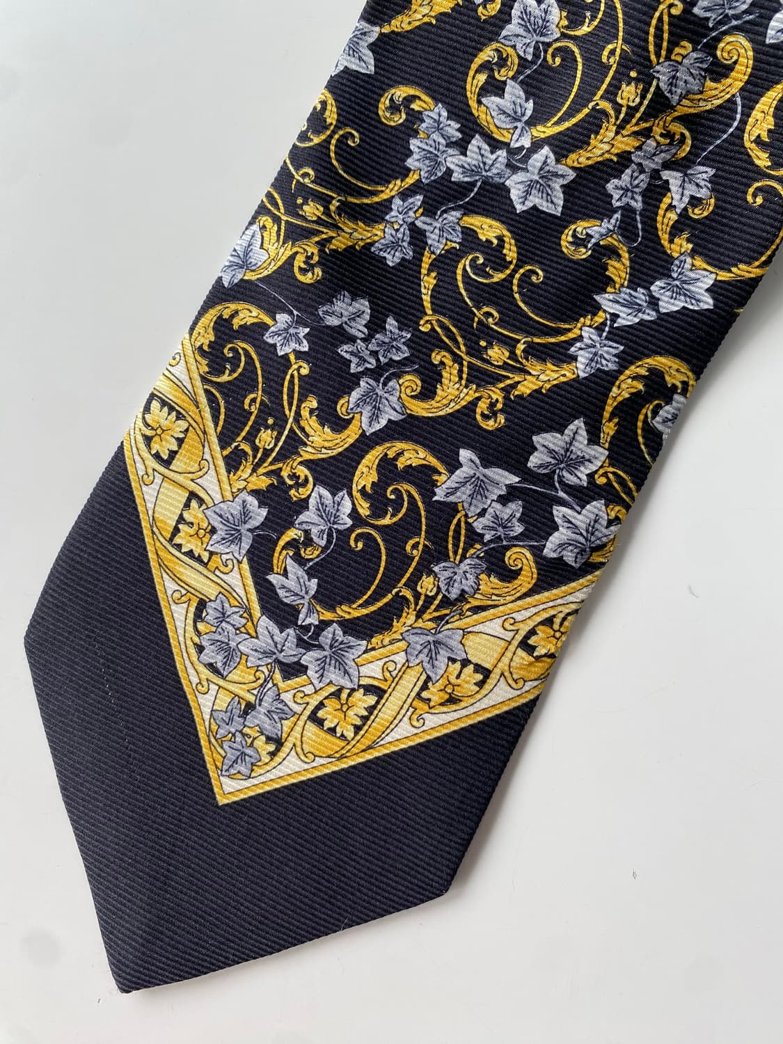 Gianni Versace 베르사체 정품 명품넥타이 상품이미지8