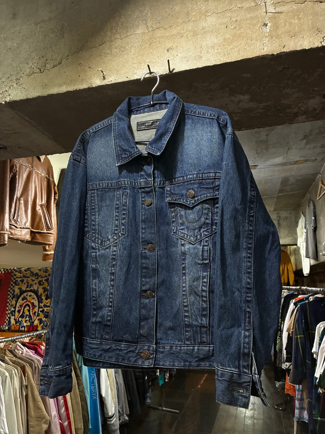 True Religion 트루릴리젼 데님 포인트 자켓 상품이미지1