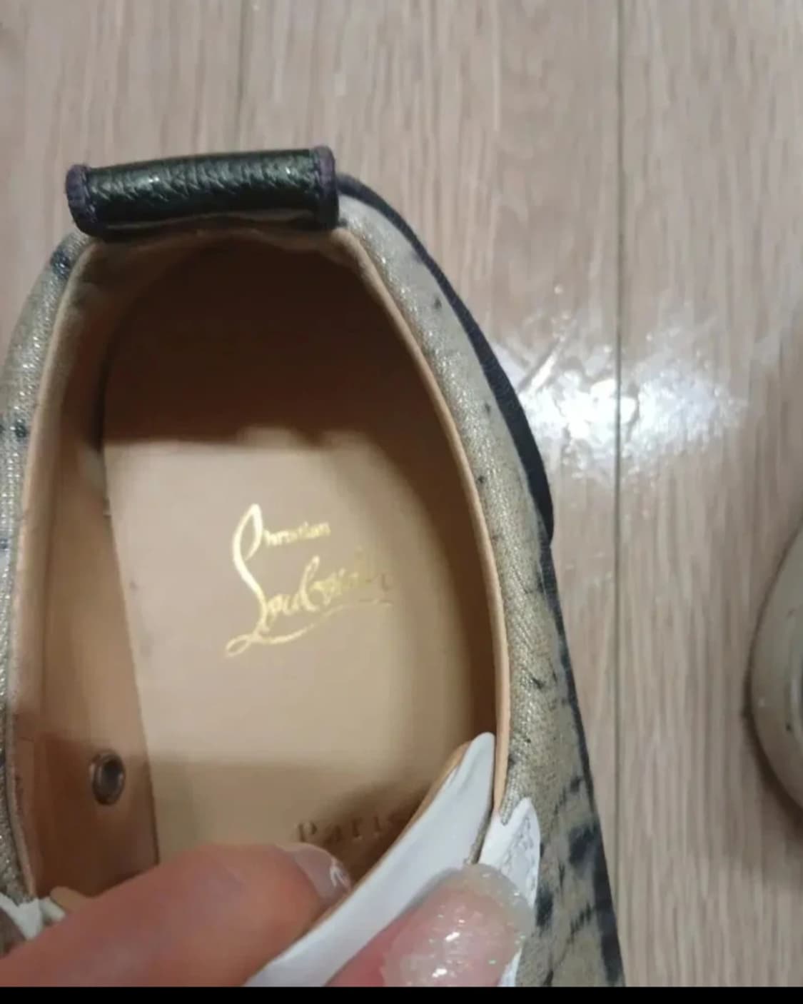 크리스찬 루부탱 스터드 스니커즈 40.5 상품이미지4