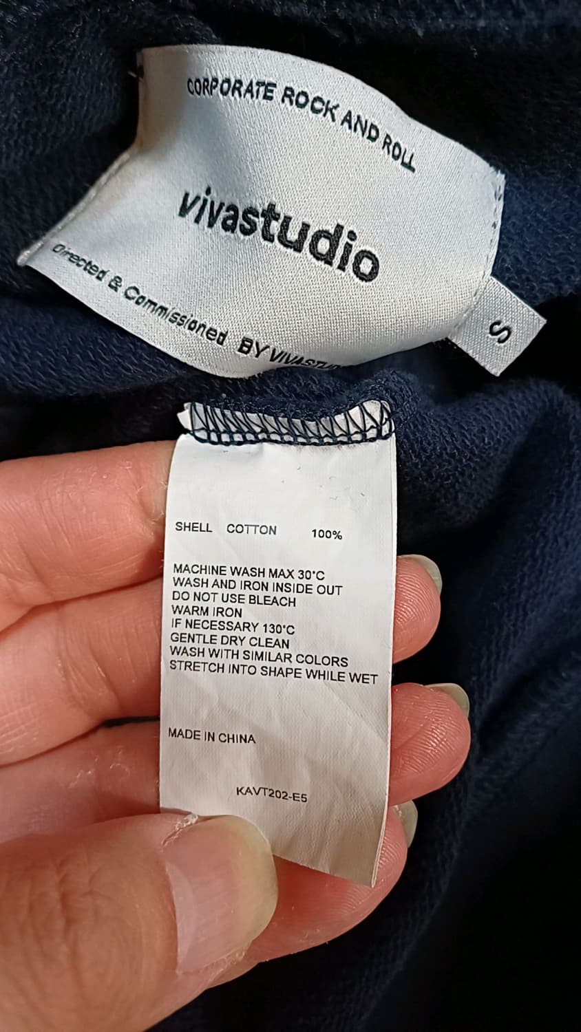 비바스튜디오 맨투맨 100 가슴58 기장68 상품이미지4
