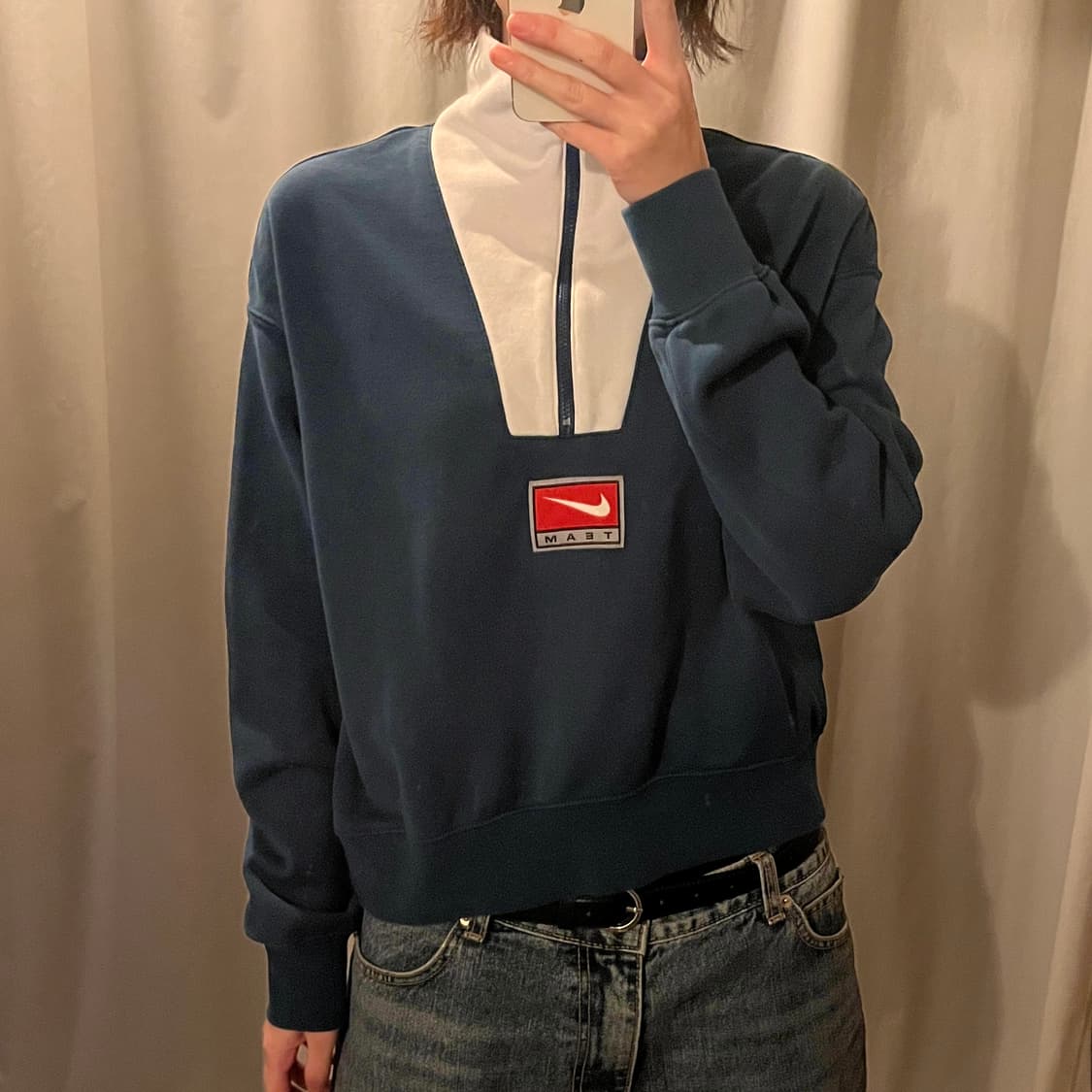 나이키 크롭 반집업 맨투맨 상품이미지2