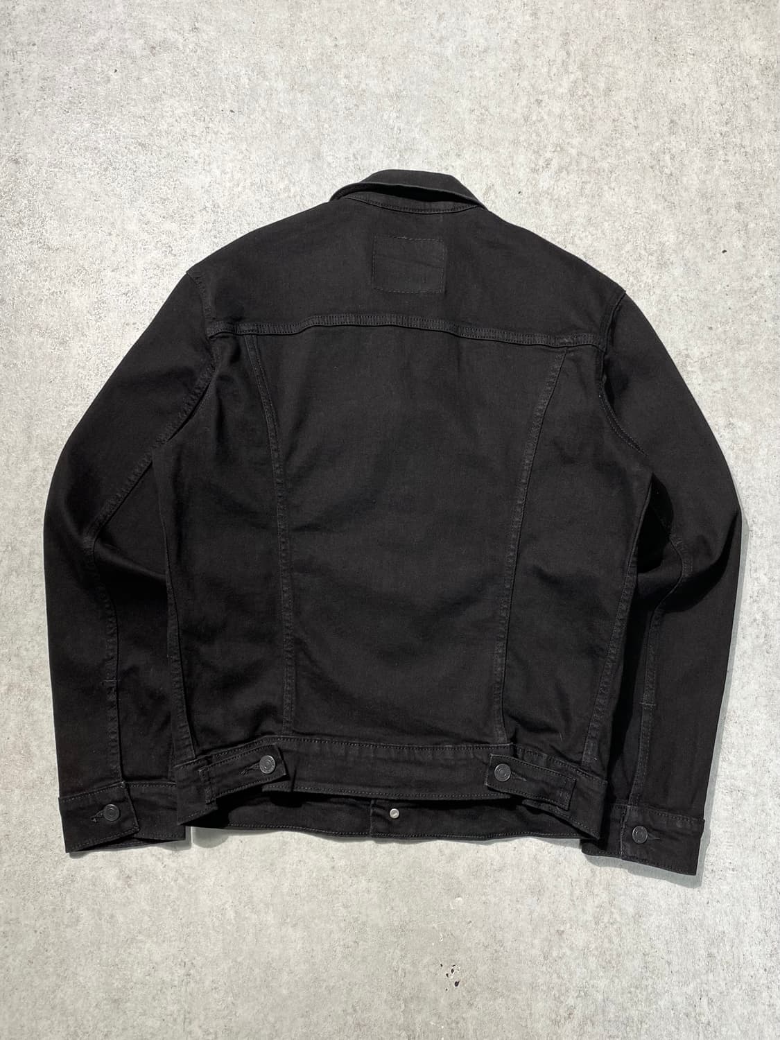 [S] Levi's 리바이스 스탠다드 블랙 데님 트러커 자켓 상품이미지5