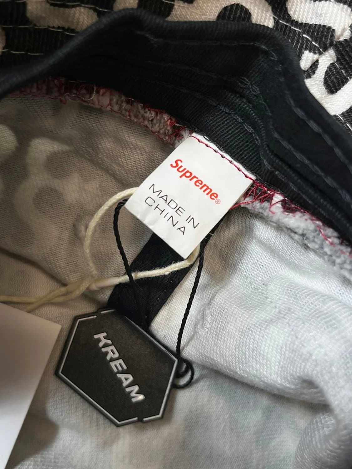 슈프림 21SS 트윌 크러셔 블랙 모노그램 버킷햇 A1737 상품이미지5