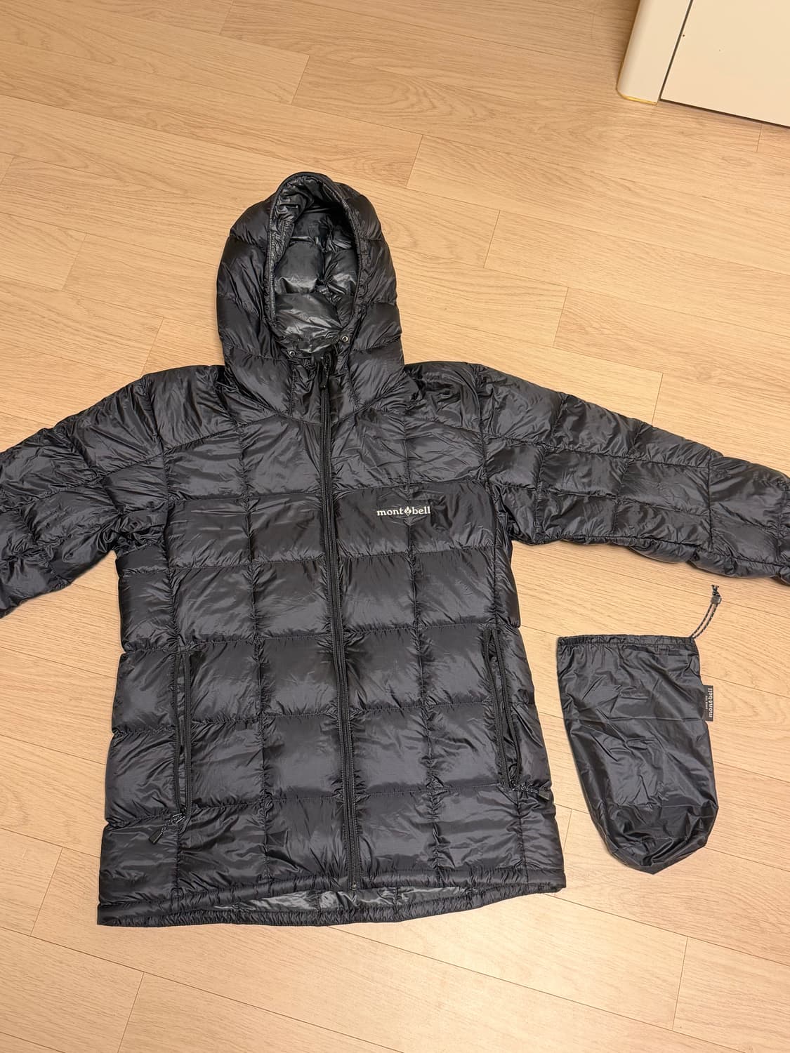 몽벨 슈페리어 다운 파카 블랙 상품이미지1