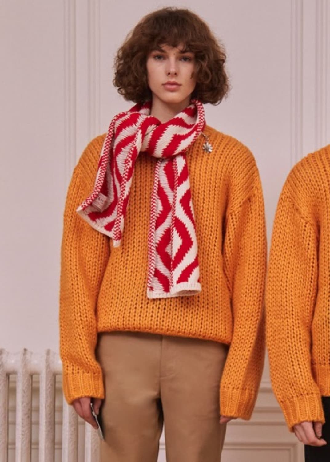 [OS] STU 22FW 웨이브 라인 자카드 머플러 레드 상품이미지1