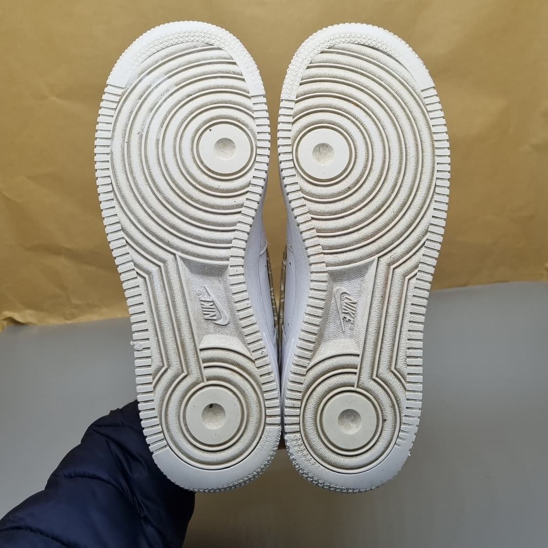 나이키 에어포스 페이즐리 여성운동화240  상품이미지3