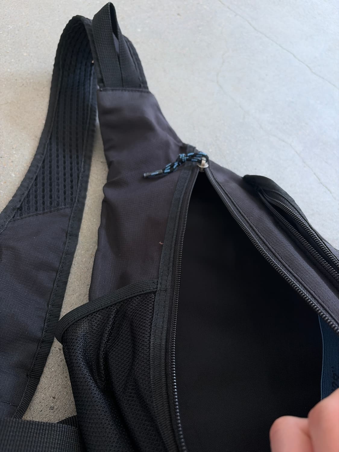 Reebok ripstop sling bag 상품이미지5