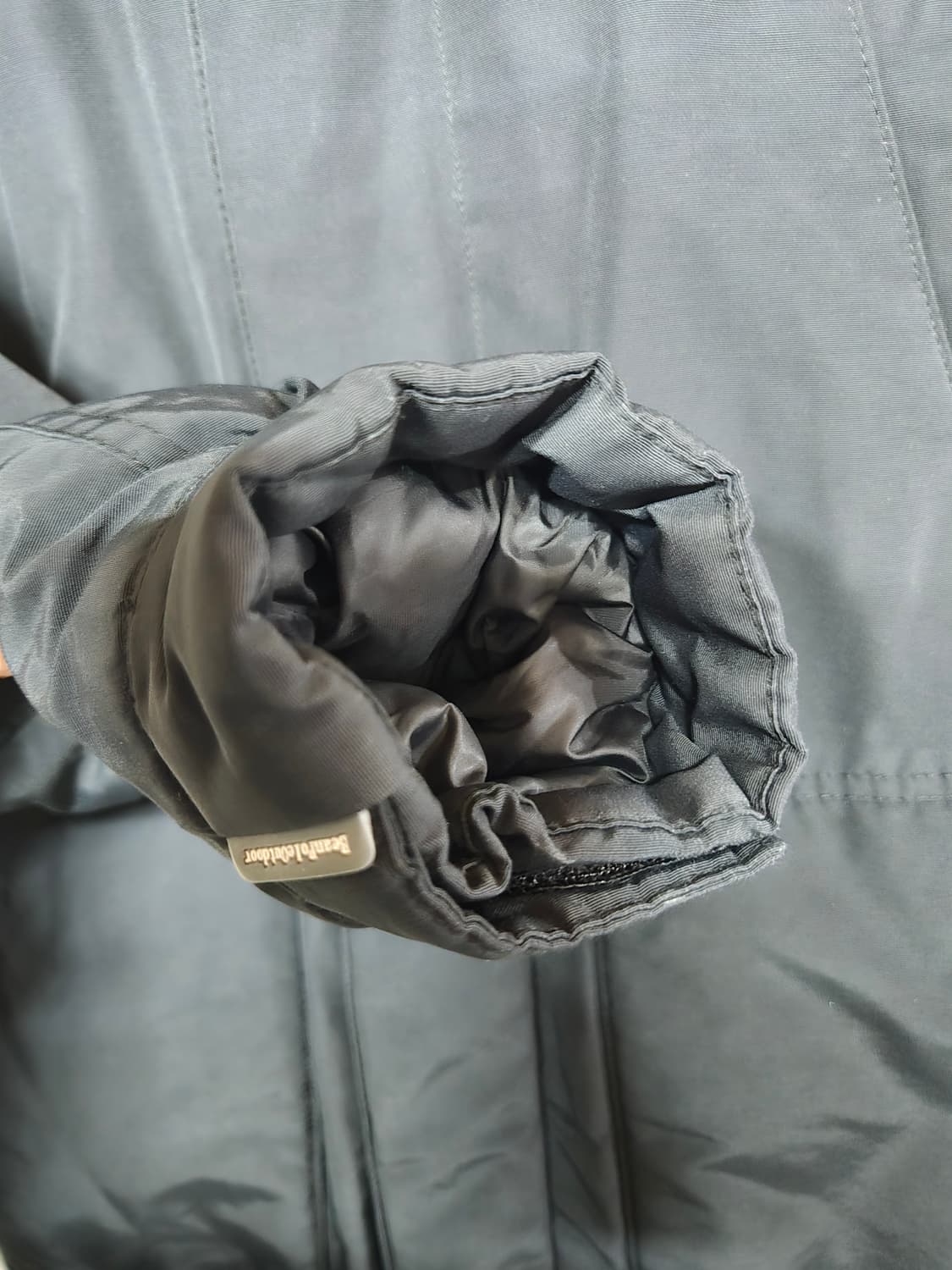 빈폴 아웃도어 남성 블랙오리털 패딩 100 상품이미지5