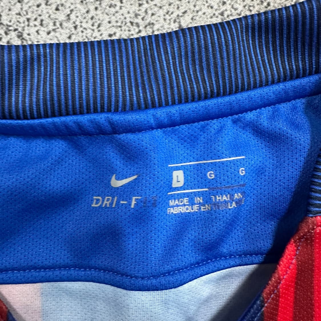 ✨ (바배) 나이키 16-17 메시 바르셀로나 FC 홈 축구 유니폼  상품이미지4