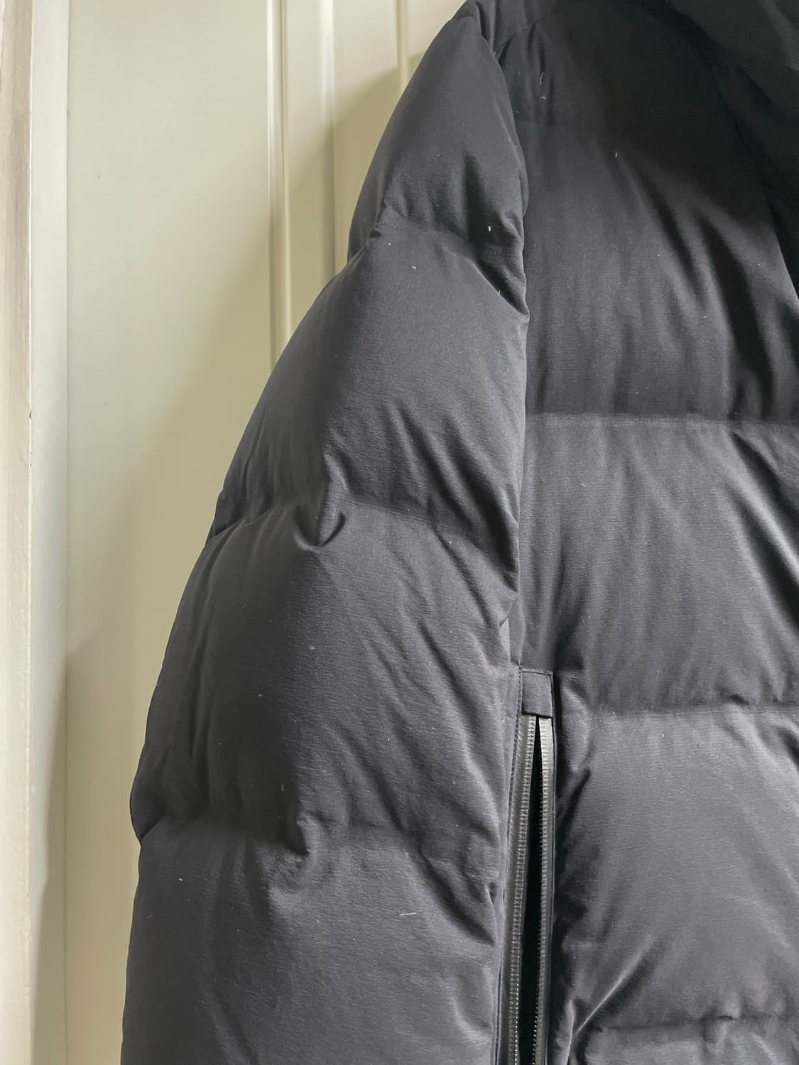 유니클로 심리스 다운 파카 상품이미지6