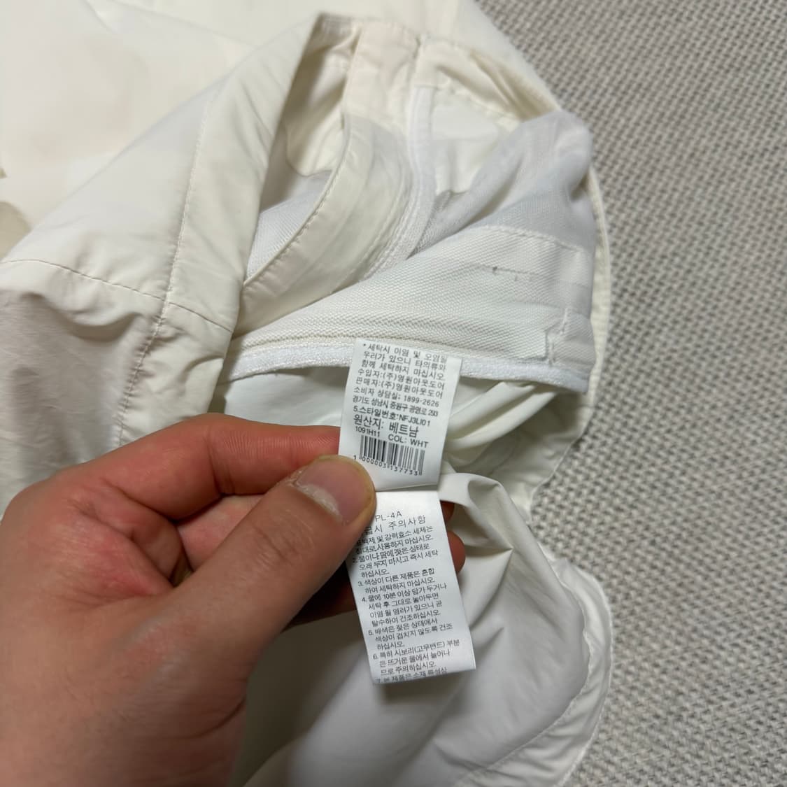 노스페이스 경량 바람막이 자켓 상품이미지3