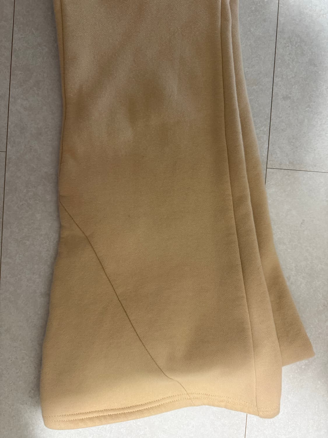 베이지 부츠컷 기모 트레이닝 팬츠 밴딩팬츠 부츠컷팬츠 바지 츄리닝바지 상품이미지3