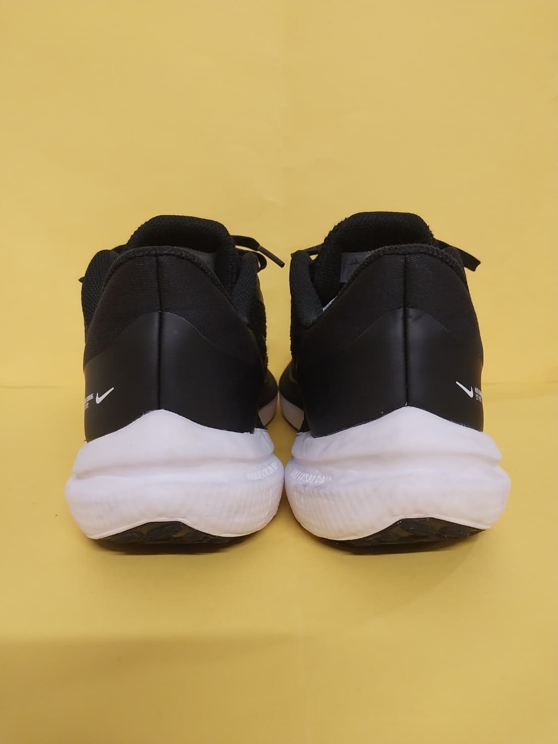 남성 나이키 에어 윈플로9 런닝화, 운동화 (255) 상품이미지4