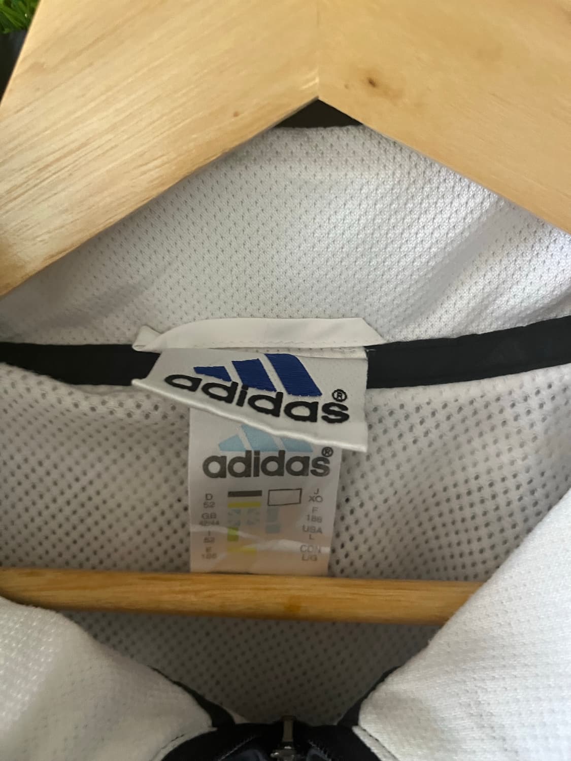 아디다스 바람막이 상품이미지4