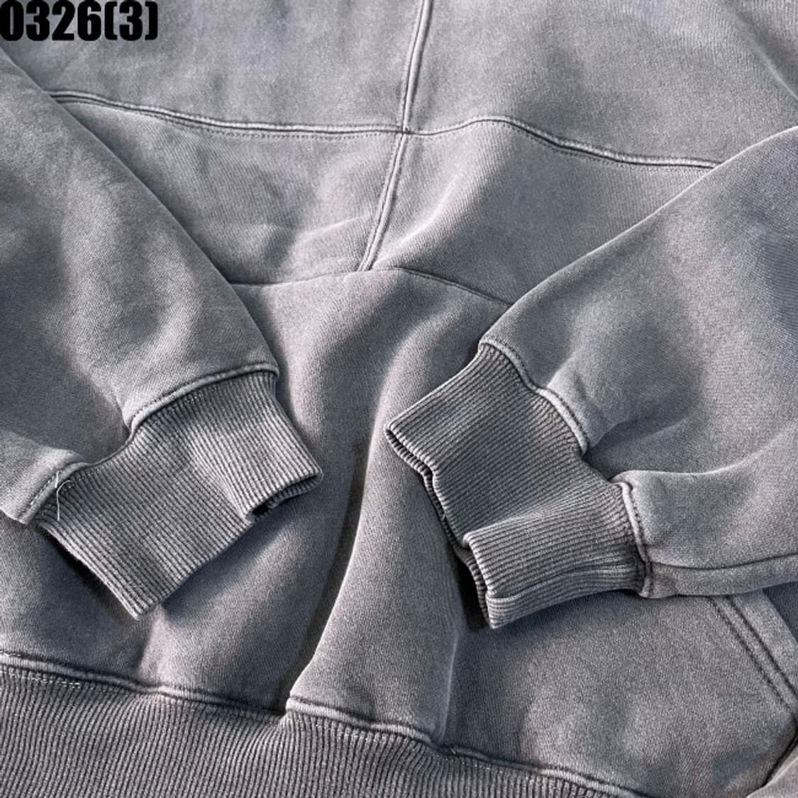 아이앱 스튜디오 후드티 상품이미지4