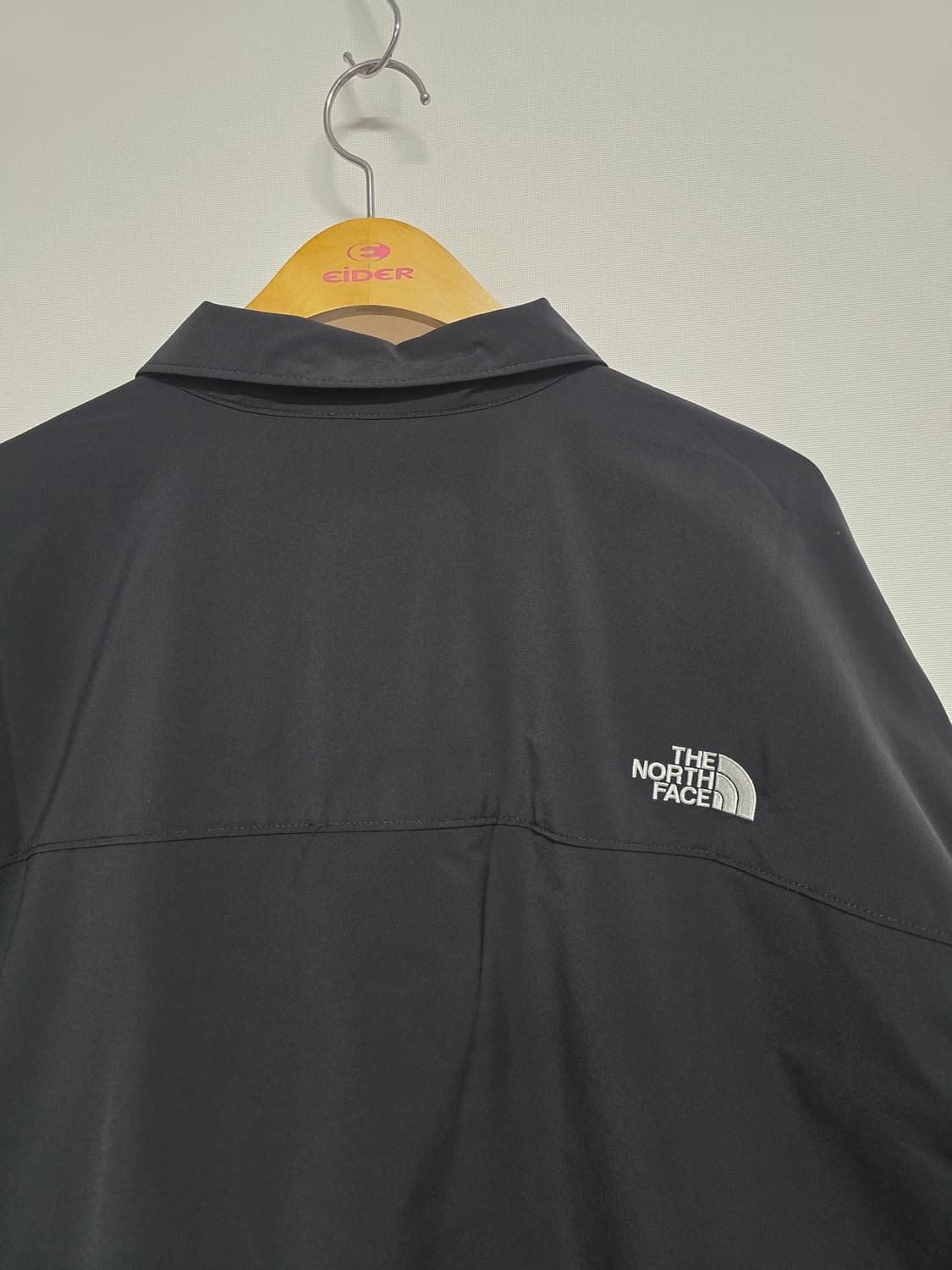 노스페이스 블랙 코치 자켓 상품이미지5