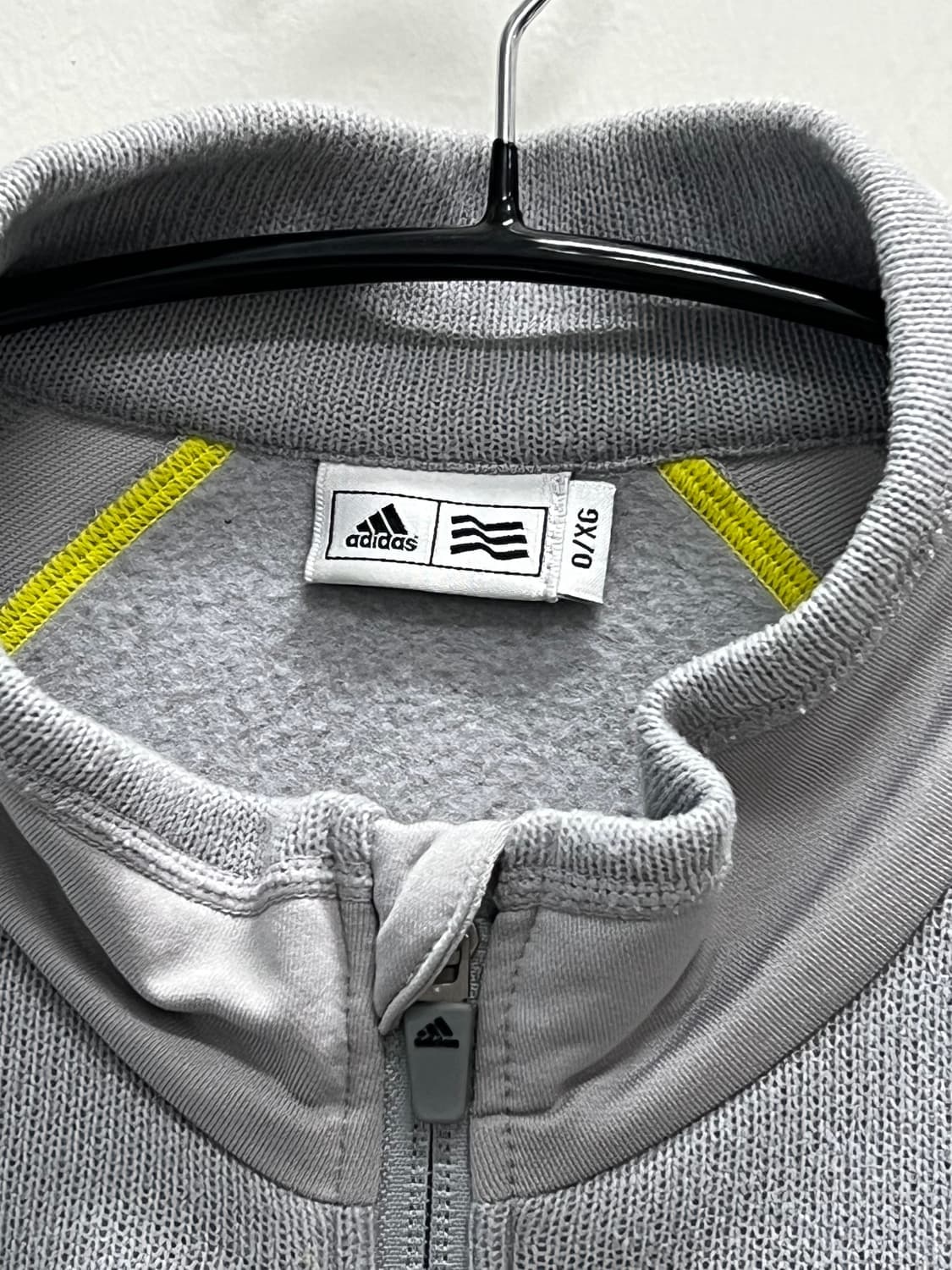 (0) 아디다스 골프 플리스 집업 자켓 (밑단 스트링) 그레이/옐로우 상품이미지4