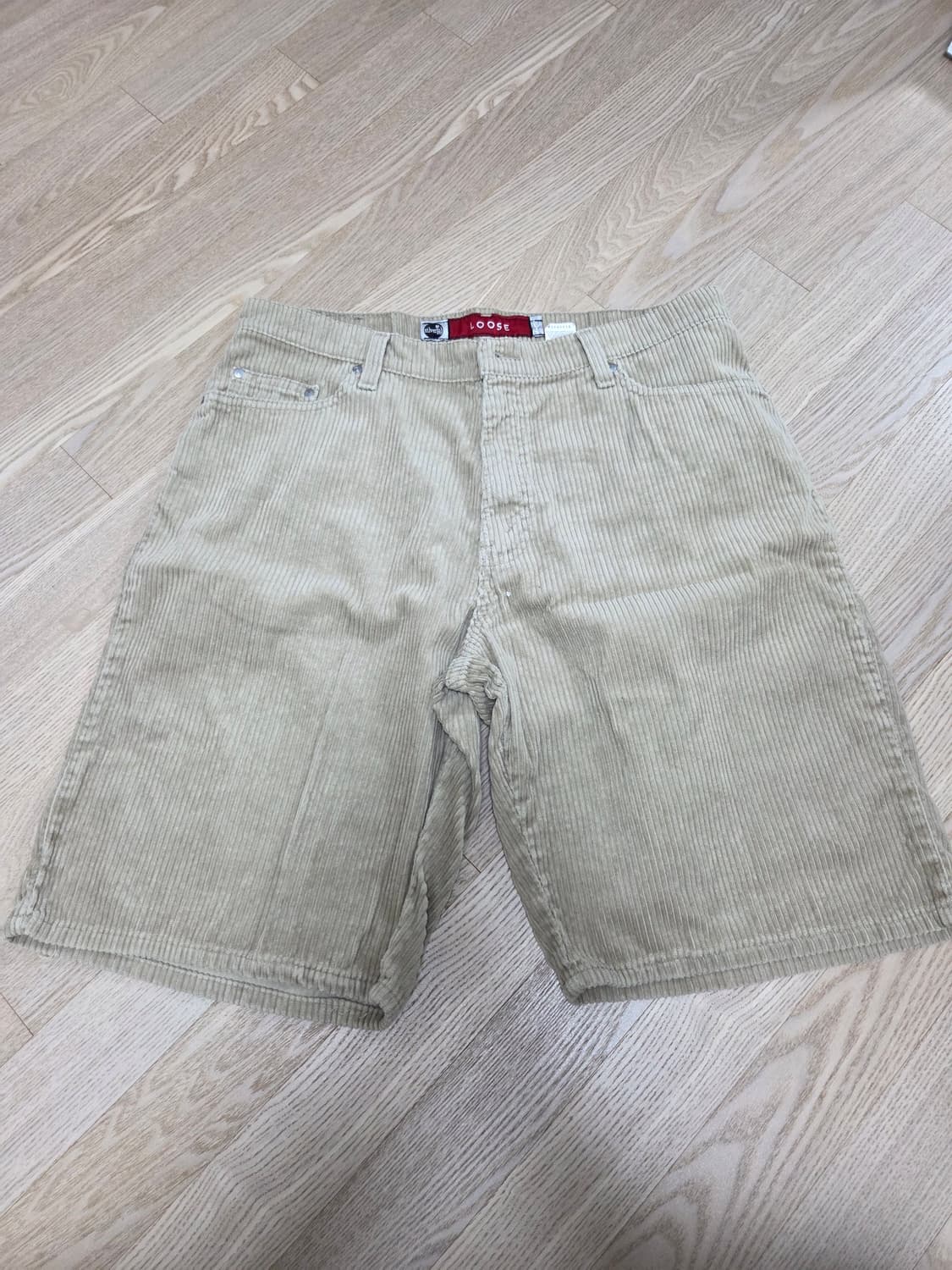 90s 리바이스 실버탭 코듀로이 쇼츠 상품이미지1