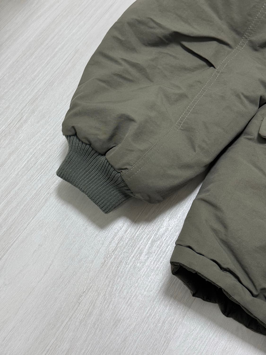 리버시블카키패딩 상품이미지8