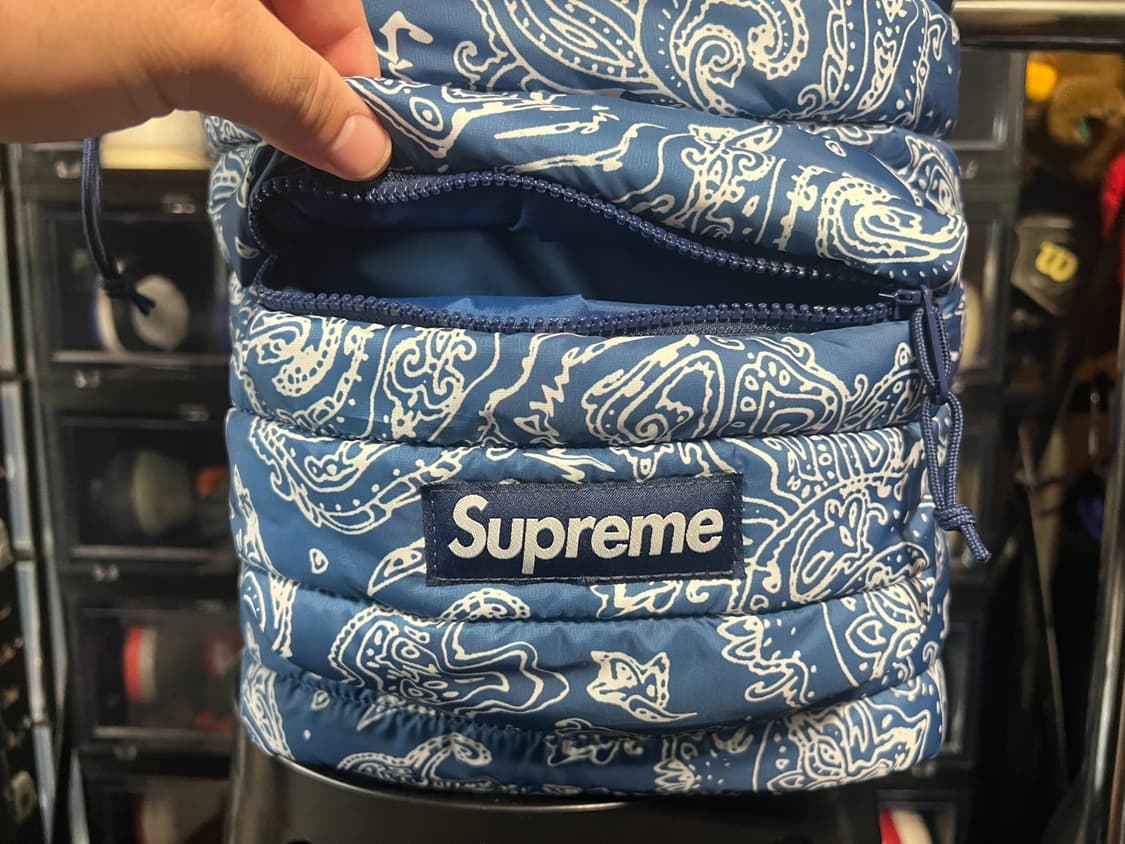 22FW 슈프림 퍼퍼 백팩 블루 페이즐리 상품이미지2