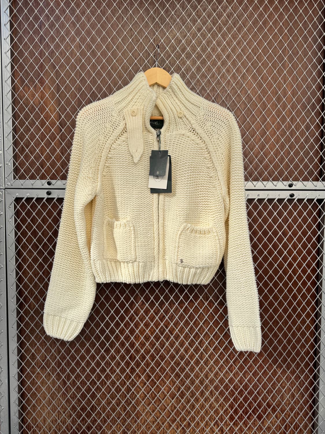 더바넷 솝 니트 아이보리 울 하이넥 집업니트 가디건 새상품 상품이미지6