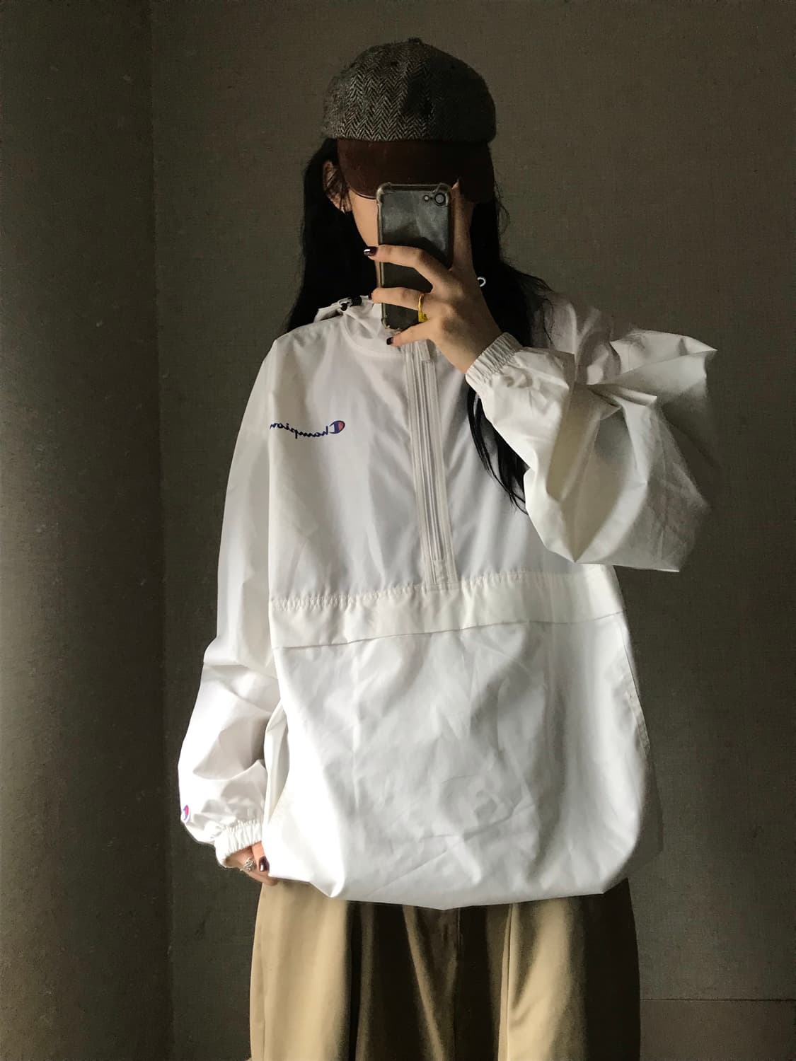 챔피온 화이트 오버핏 아노락 상품이미지4