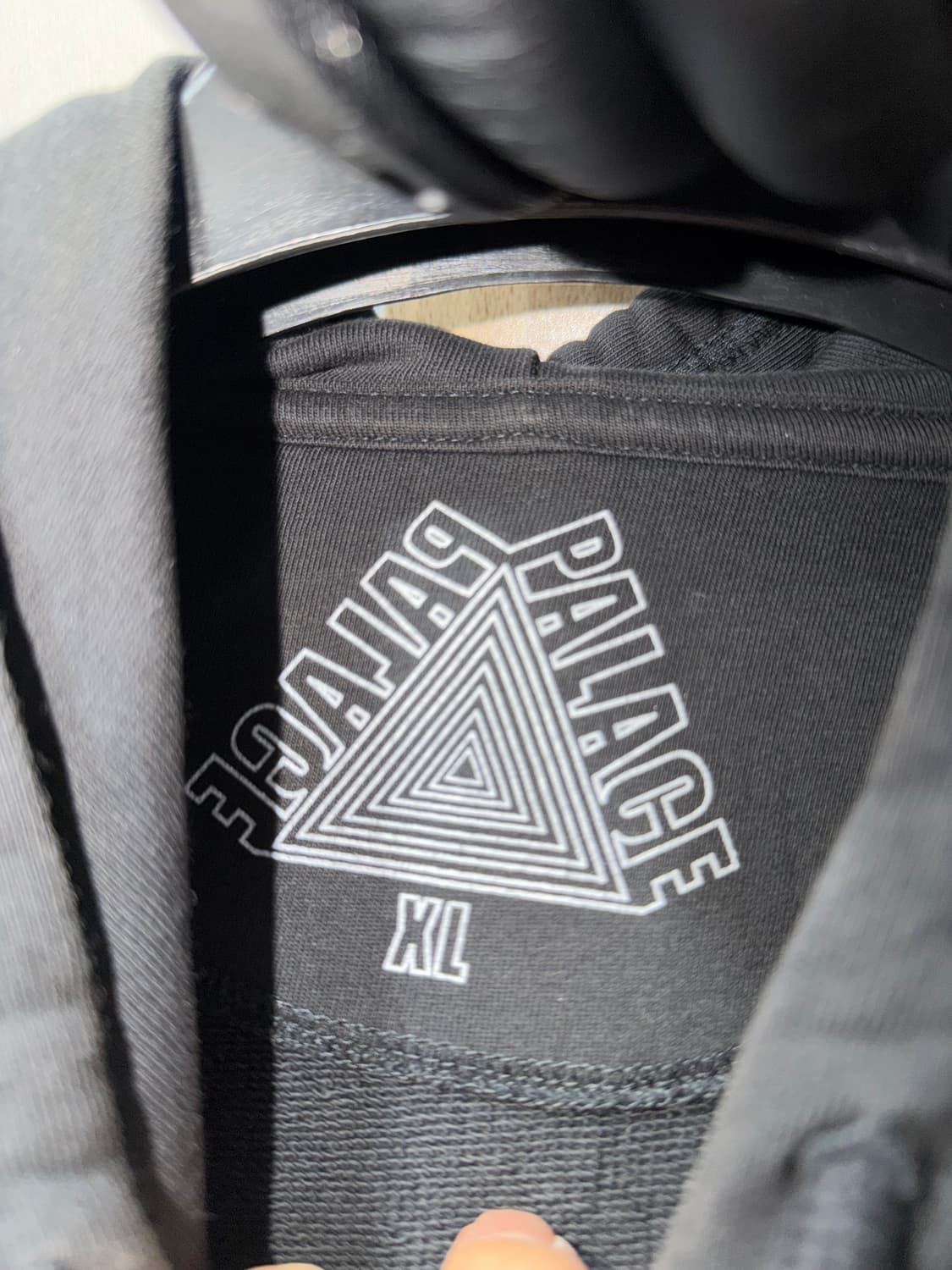 팔라스 [민트급.정품] 펜던트 (시세 60만) 하톤 후드티 xl(105ㅡ 상품이미지4