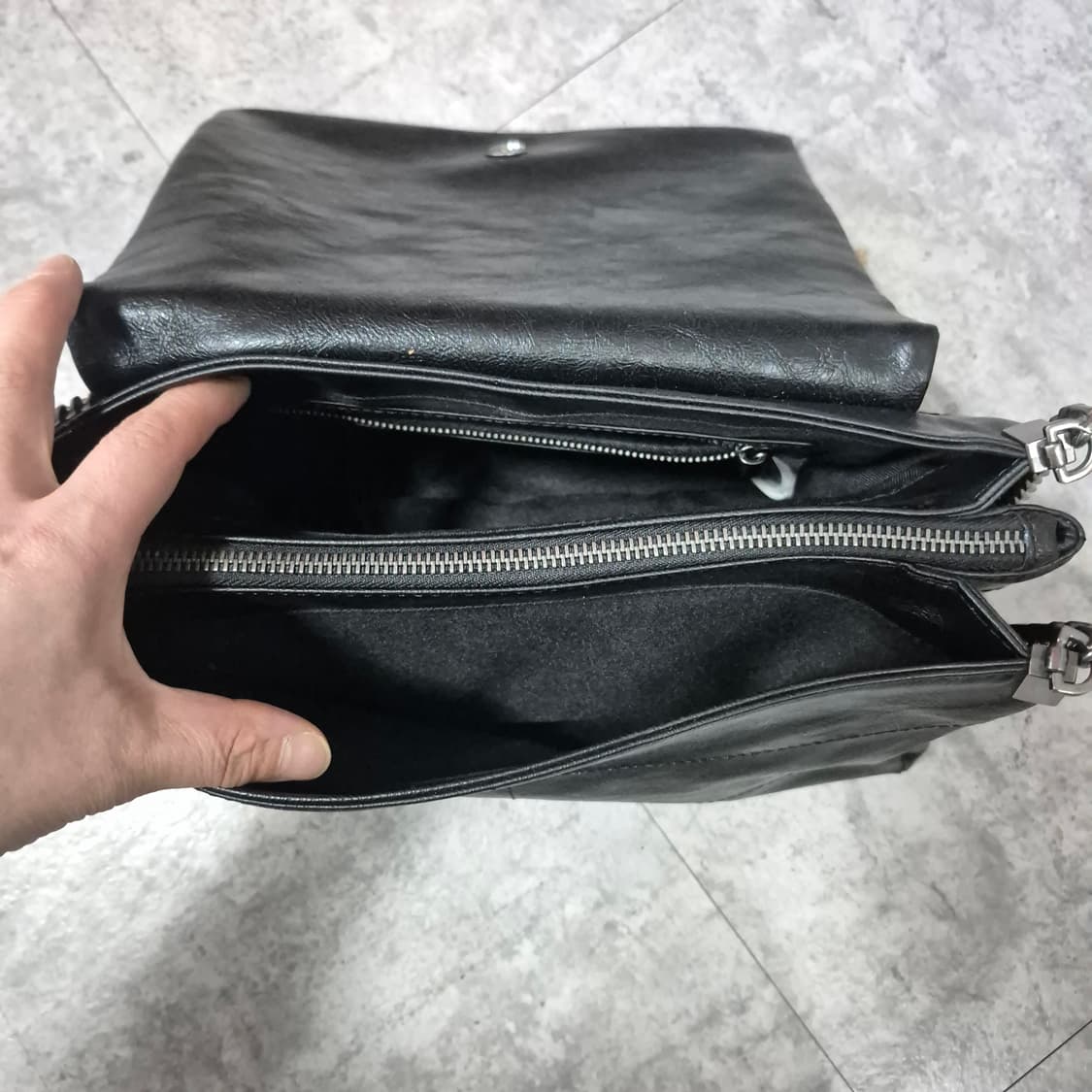 자라 락 플랩 숄더백 (잇지 유나백) 상품이미지7