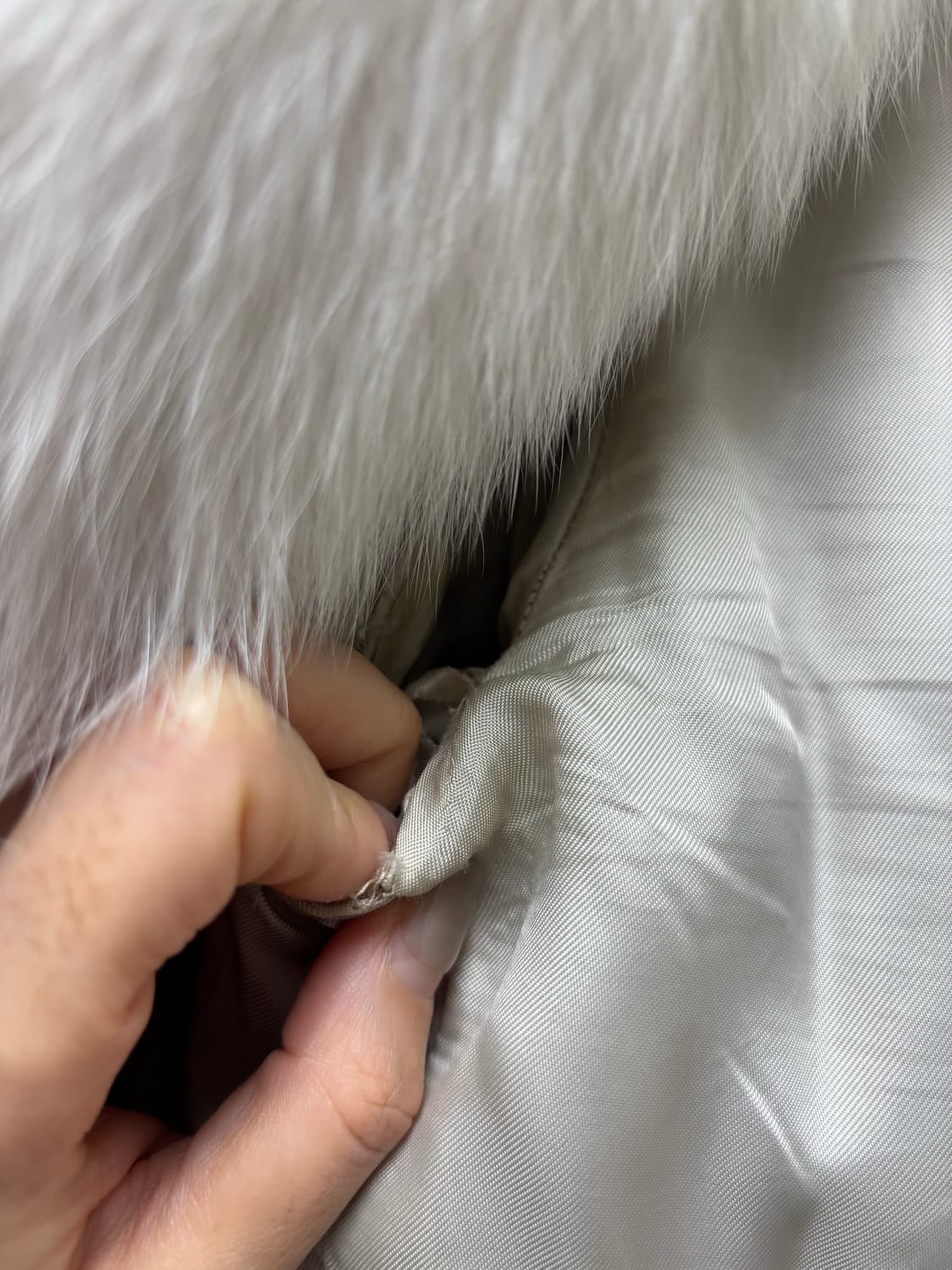 지방시 폭스 퍼자켓 상품이미지4