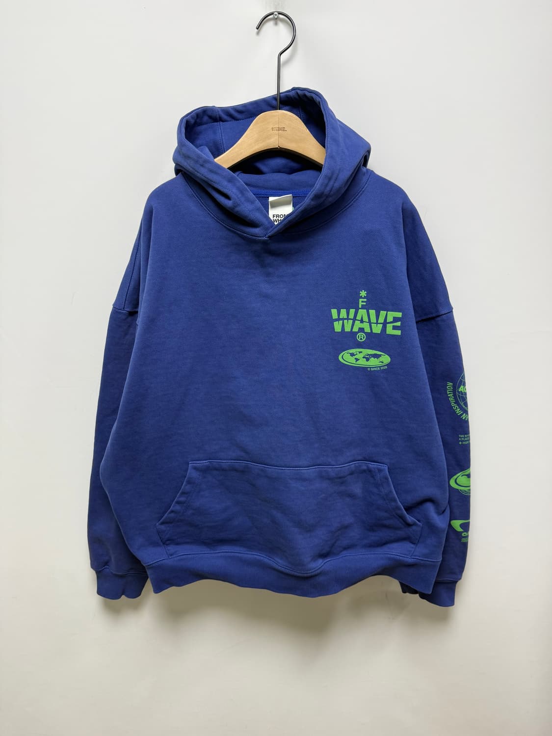 파아아카이브 파프롬왓 웨이브 후드티 상품이미지1