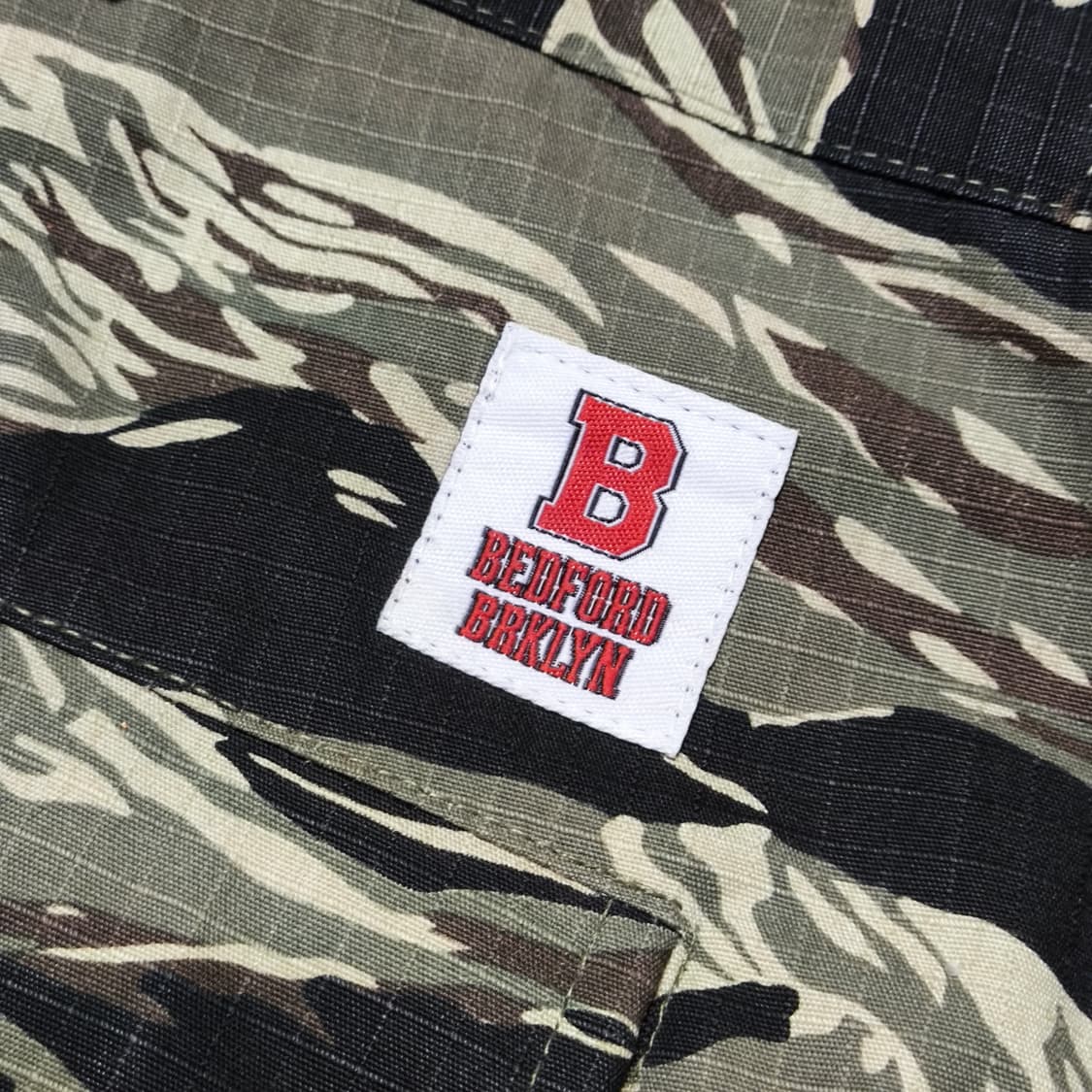 [L] 배드포드 브루클린(Bedford Brklyn) 타이거 카모팬츠 상품이미지5