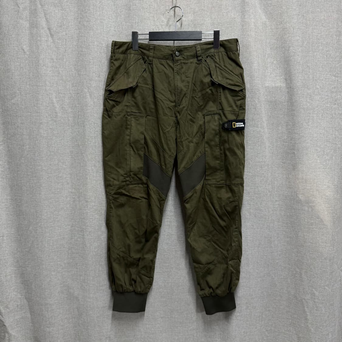 [34] 내셔널지오그래픽 카고 조거팬츠 카키 바지 상품이미지1