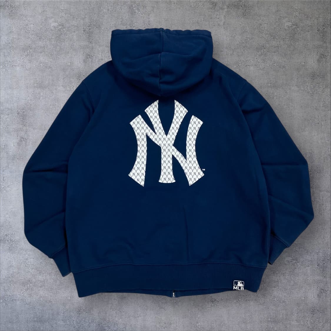 MLB 네이비 컬러 뉴욕양키스 빅로고 후드 집업 상품이미지1