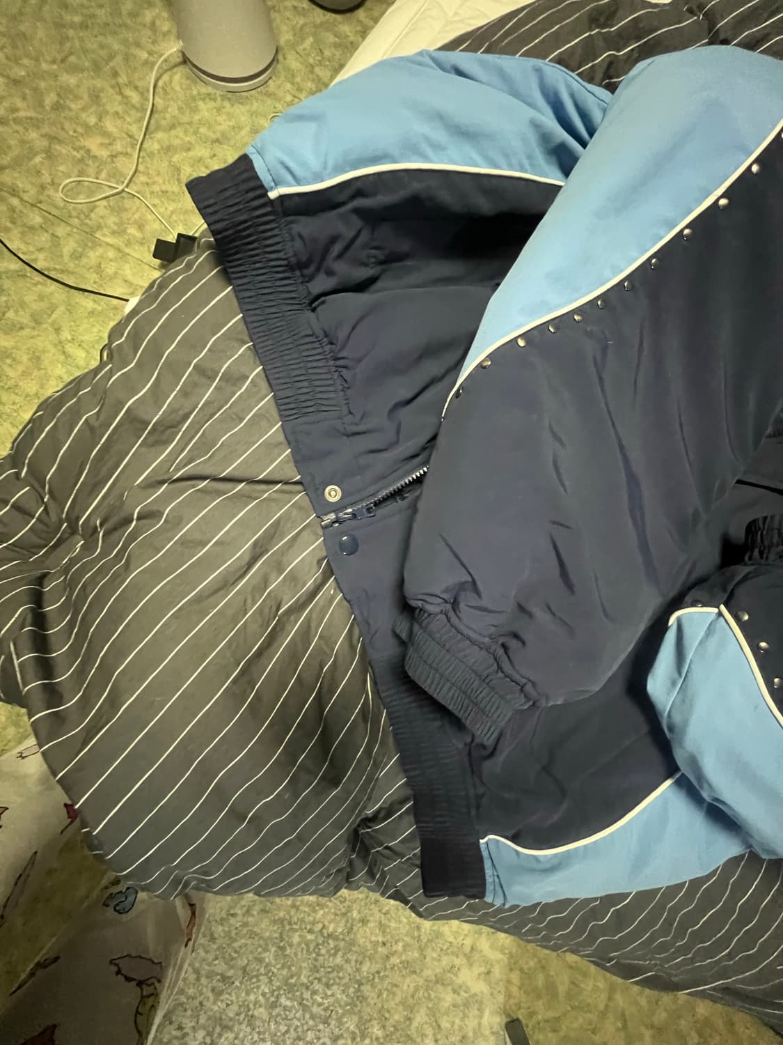 슈프림 스터디드 스타디움 자켓 상품이미지6