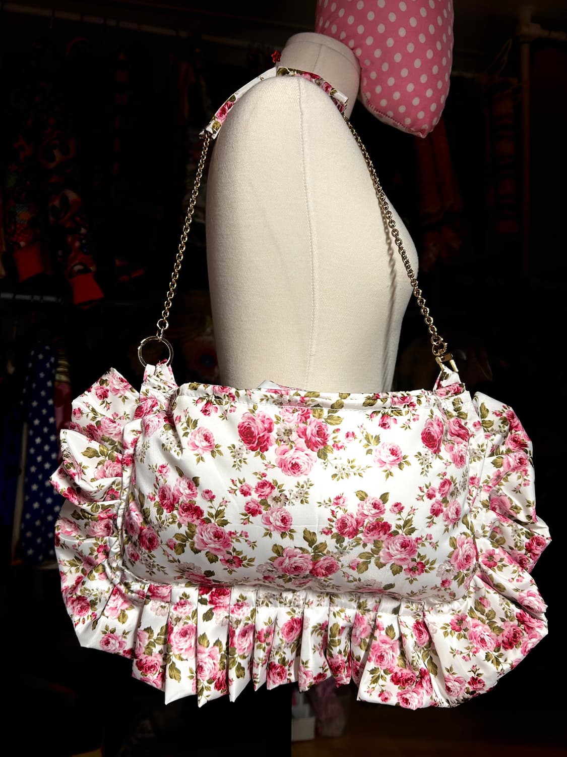 ･:*+. 핸드메이드 히메갸루 로즈 프릴 쿠션 백 상품이미지1